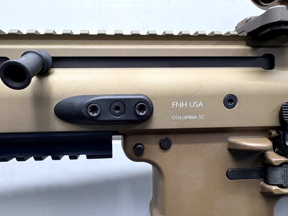 FN SCAR with Trijicon ACOG and Trijicon red dot, rails and brake VG Cond.-img-16