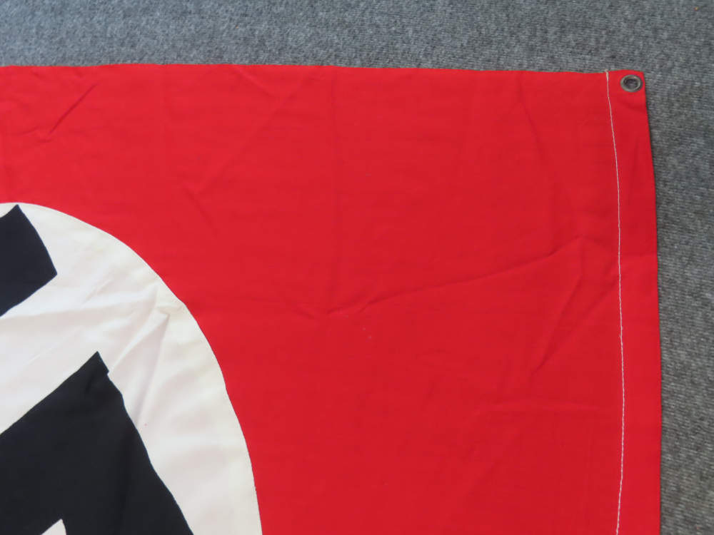 WWII GERMAN VEHICLE FLAG WITH GROMMETS IN ALL 4 CORNERS-img-7