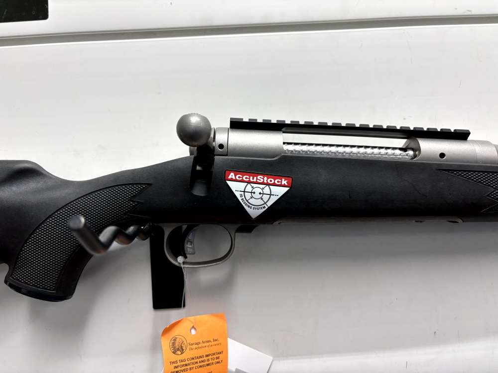 Savage model 116 in .270 WIN.  with Adjustable trigger-img-2