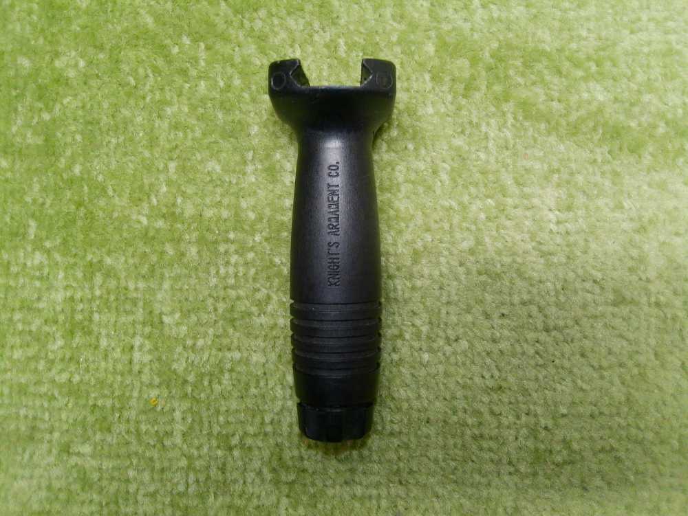 Knight's Armament Co KAC Vertical Forward Grip for 1913 Pic Rail-img-2