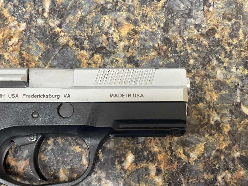 FNH USA FNP-9 With One mag (100492)-img-7