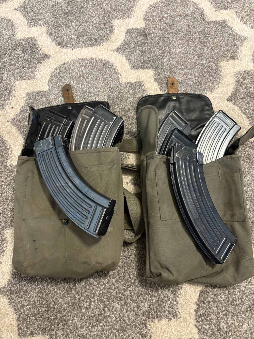 8x lot of Yugoslavian AK-47 Military Surplus mags w/ pouches 7.62x39-img-0