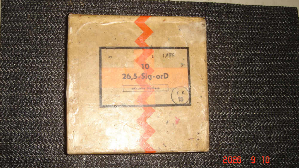 CZECH  26.5MM ORANGE SIGNAL SMOKE,, 10 COUNT SEALED-img-2