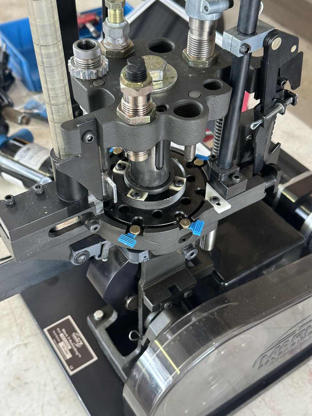 Dillon Super 1050 Reloading Press Mark 7 Auto Drive, RT1500, Tool Heads-img-3