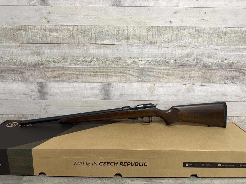 CZ 457 VARMINT 17 HMR 20.5" THREADED BARREL RARE BRAND NEW 02408-img-6