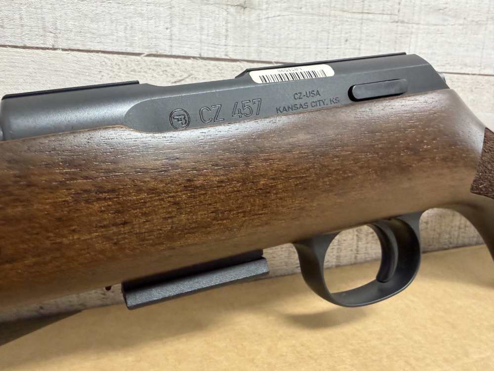 CZ 457 VARMINT 17 HMR 20.5" THREADED BARREL RARE BRAND NEW 02408-img-9