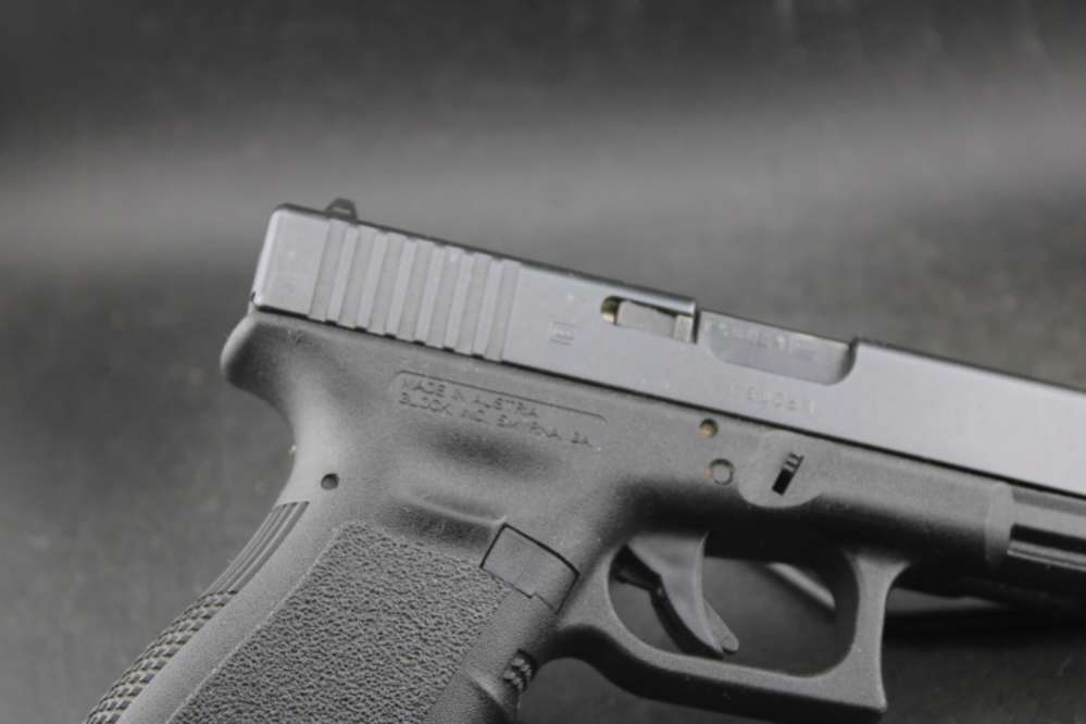 Glock 23 Gen 3 .40S&W Item P-473-img-3