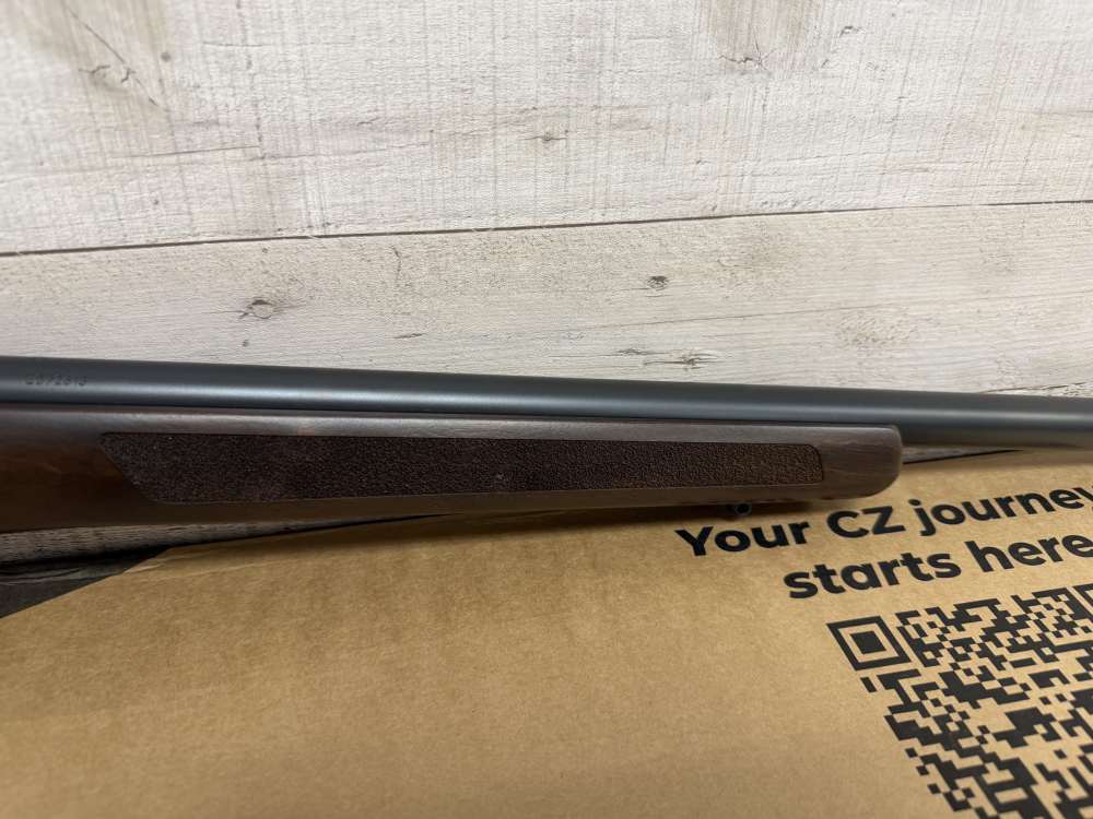 CZ 457 VARMINT 17 HMR 20.5" HEAVY BARREL WALNUT STOCK 02342 NEW-img-3