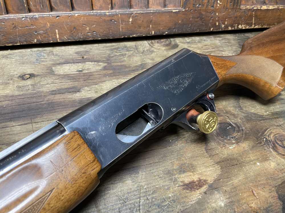 Belgium Browning B 2000 12ga Semi Auto Shotgun 30in NICE!-img-2
