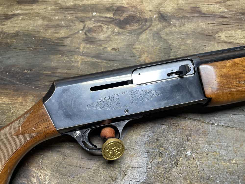 Belgium Browning B 2000 12ga Semi Auto Shotgun 30in NICE!-img-9