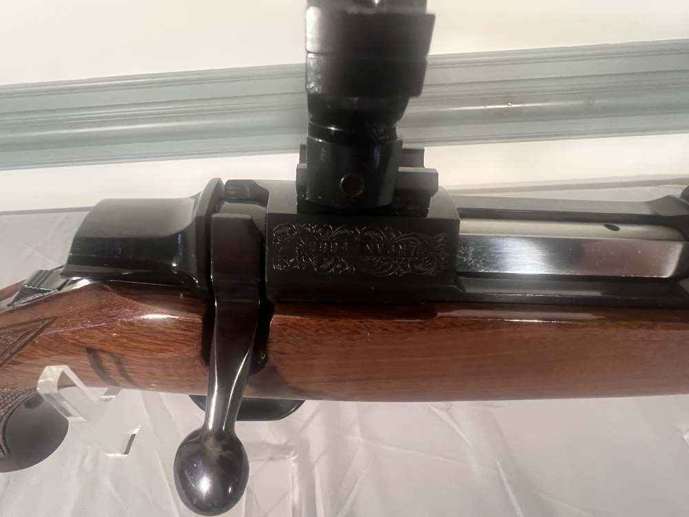 1995 Browning A Bolt  Medallion Hornet Rifle 22  ( Super Deal)-img-21