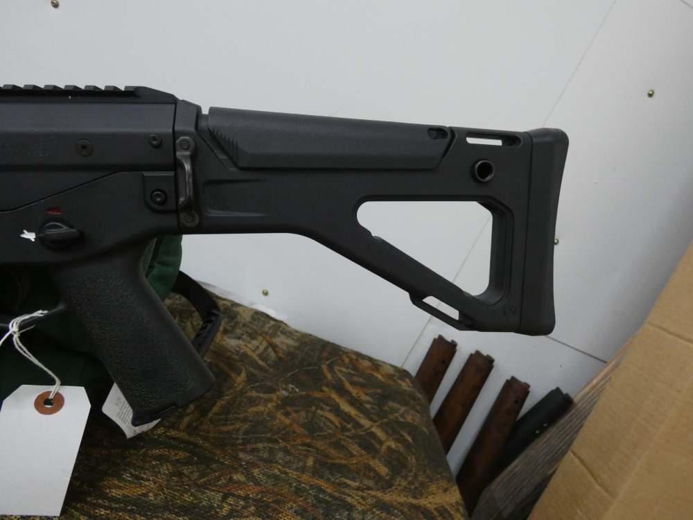 Rare Bushmaster ACR 5.56 NATO 16in -img-7