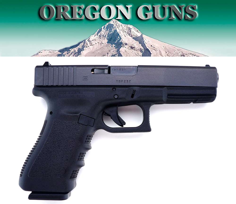 GLOCK 17 GEN 3 SEMIAUTO 9MM PISTOL LIKE NEW CONDITION IN BOX SN# TBF237-img-0