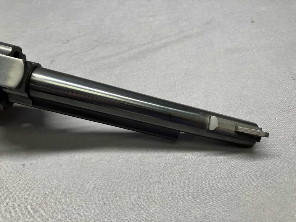 Ruger New Model Blackhawk - .357 Mag w/ Extra 9mm Cylinder - 6.5" Barrel-img-10