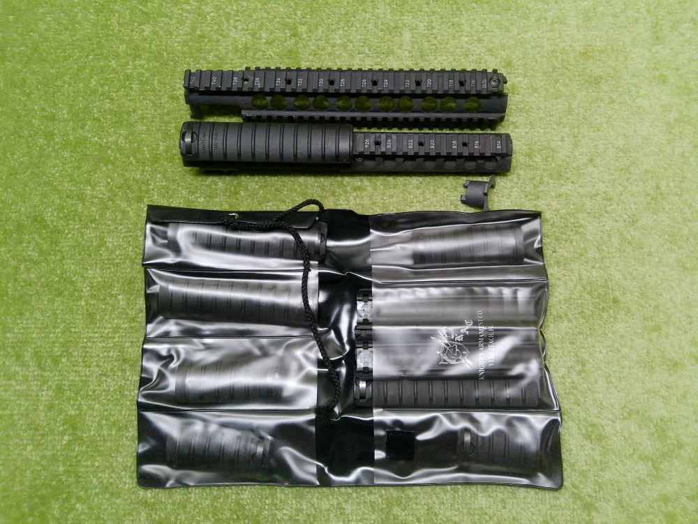 Knights Armament Co KAC M16 Quad Rail w/ Heat Shields Mfg. 2006 GWOT!-img-0