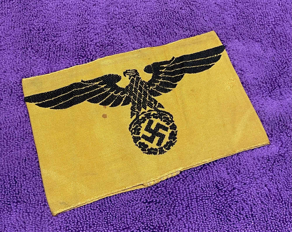 WWII GERMAN - YELLOW STATE SERVICE ARMBAND - Rare WW2 Bring Back / Arm Band-img-0