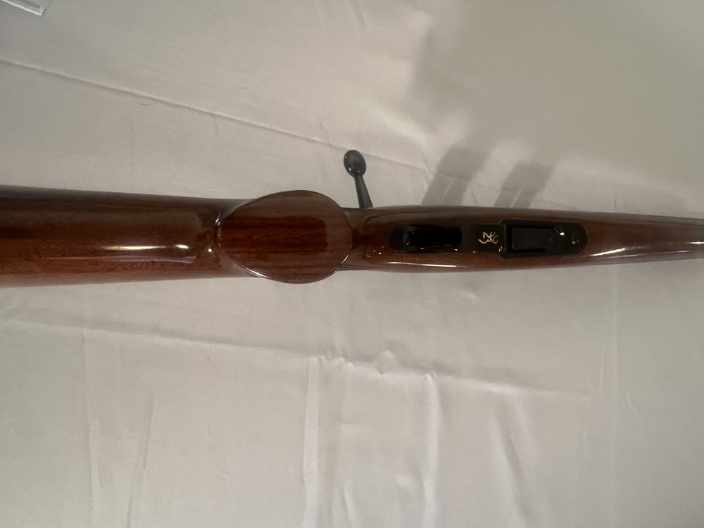 Browning Vintage ABolt 22 Magnum  -img-33