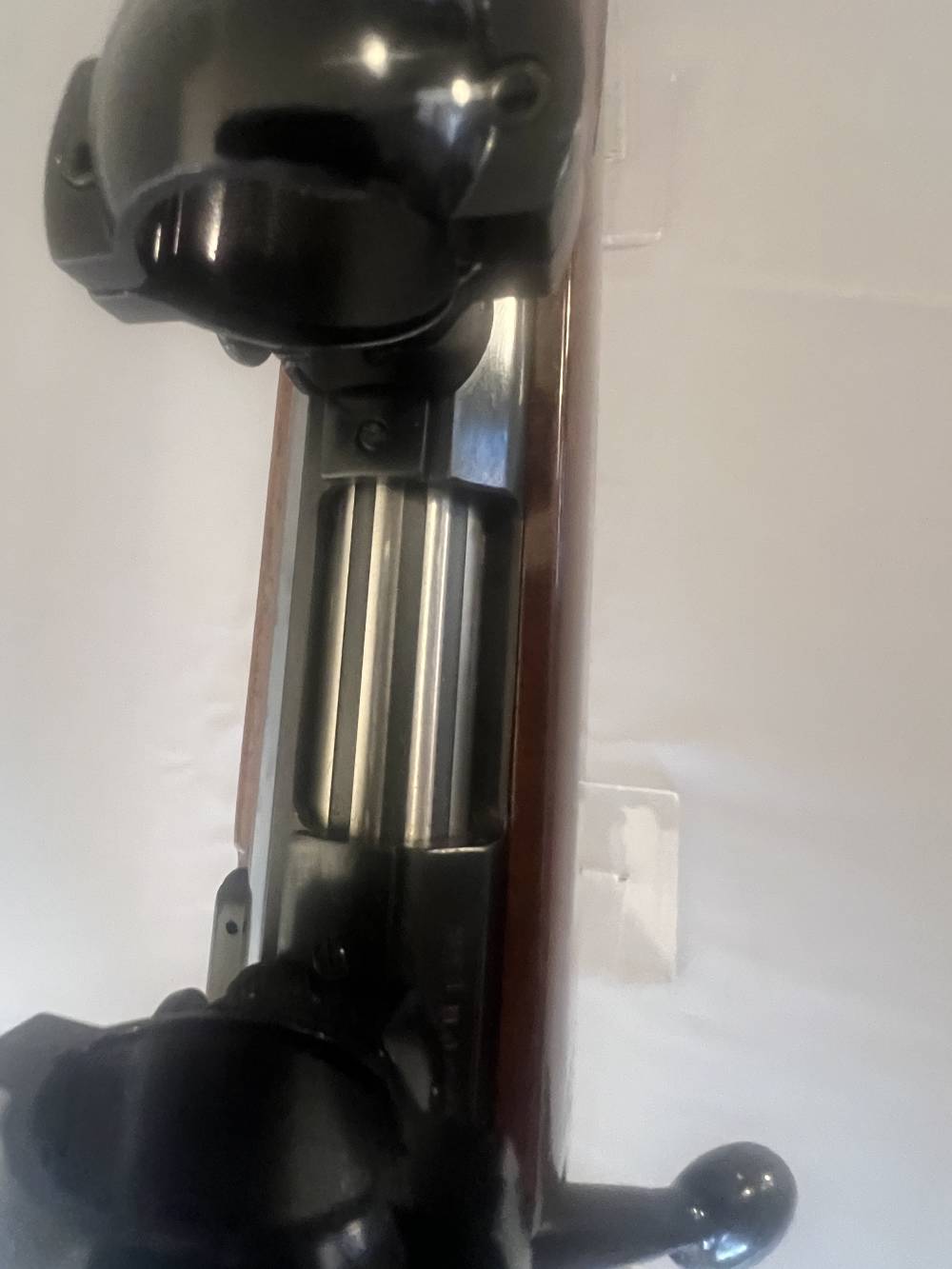 Browning Vintage ABolt 22 Magnum  -img-23