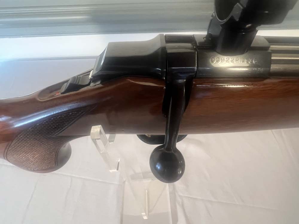 Browning Vintage ABolt 22 Magnum  -img-28