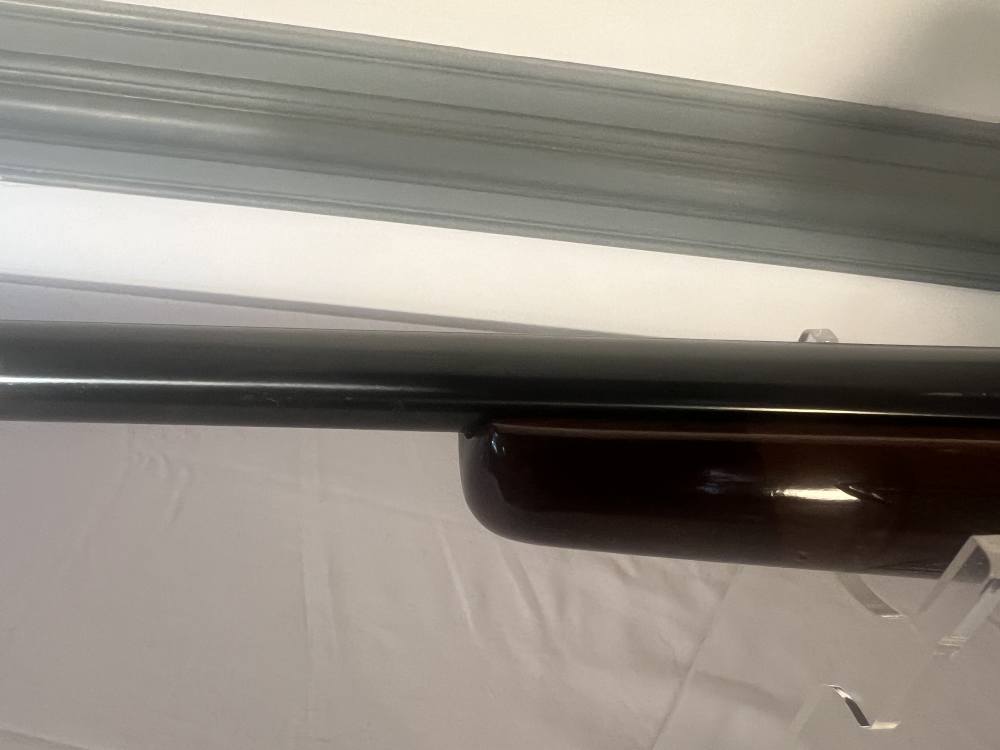 Browning Vintage ABolt 22 Magnum  -img-6