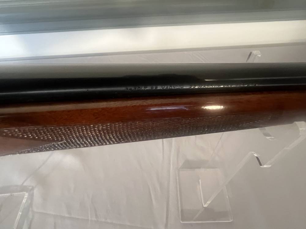 Browning Vintage ABolt 22 Magnum  -img-30