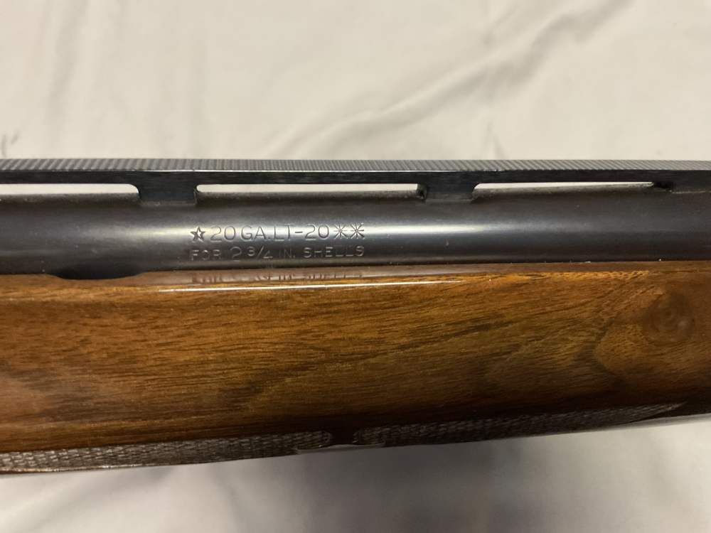 Remington model 1100 LT-20 Youth 20ga W21 inch barrel-img-12