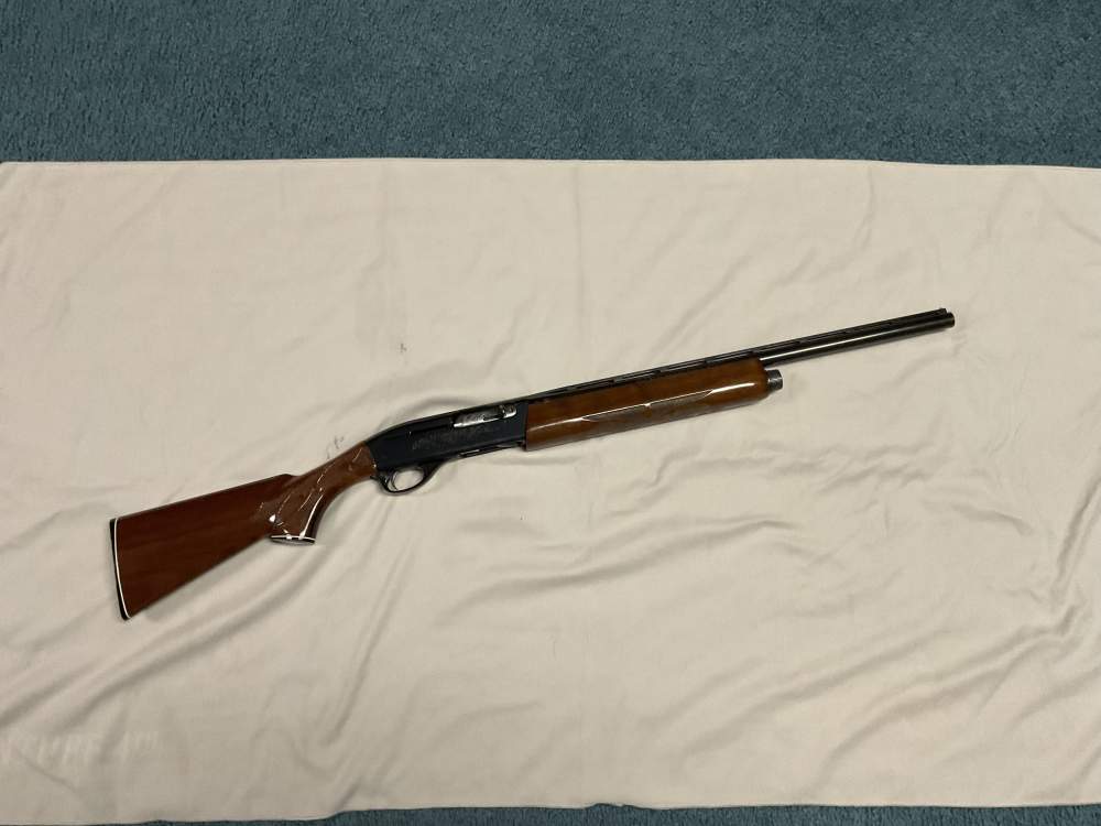 Remington model 1100 LT-20 Youth 20ga W21 inch barrel-img-0