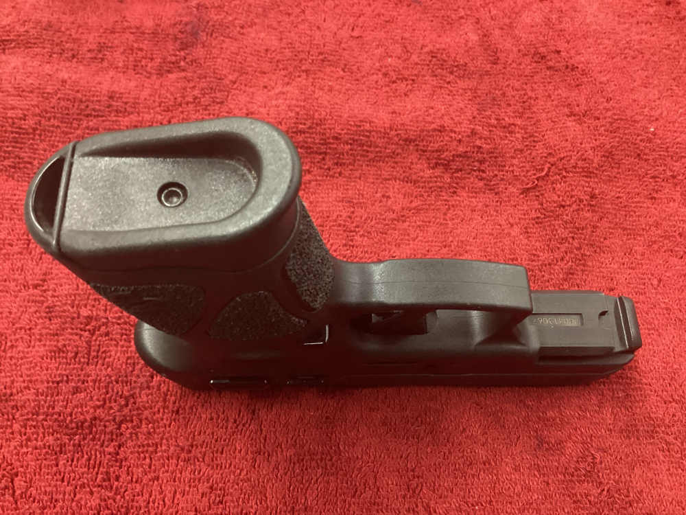 Taurus G3C 9X19 + 2-12Rnd Magazines - NO CC FEES!-img-2