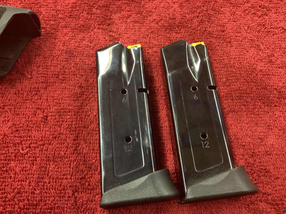 Taurus G3C 9X19 + 2-12Rnd Magazines - NO CC FEES!-img-6