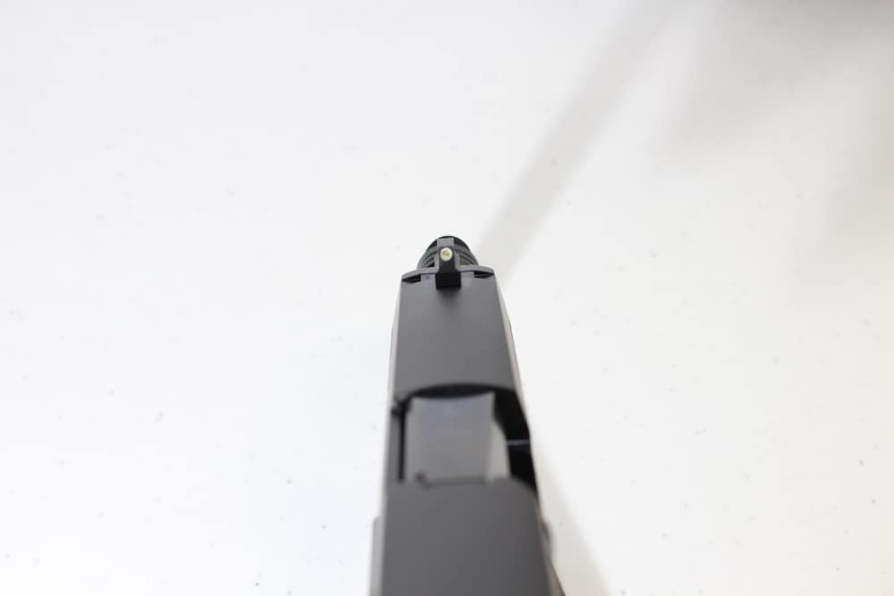 Sig P320 w/threaded barrel, 9x19mm, New old stock-img-5