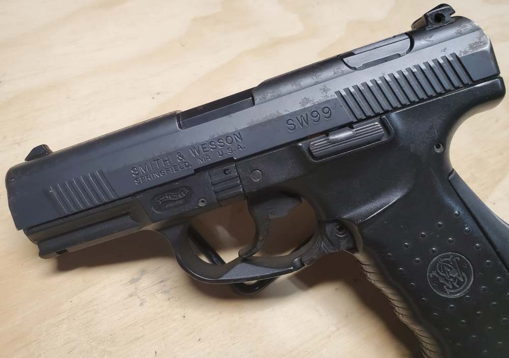 Puerto Rico Police Trade-In Smith & Wesson SW99 .40S&W-img-5
