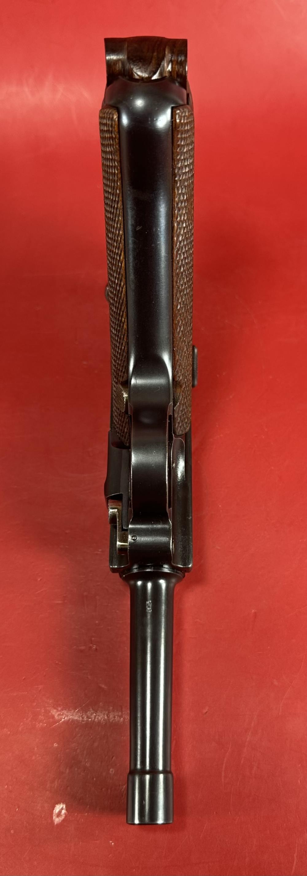 German DWM Luger Pistol P08 .30 Luger. 2 mags Tool. All Matching. Excellent-img-8