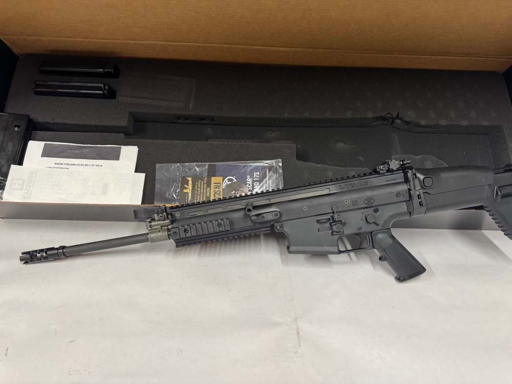 FNH SCAR 17S 7.62 W/ Extra Magazines-img-1