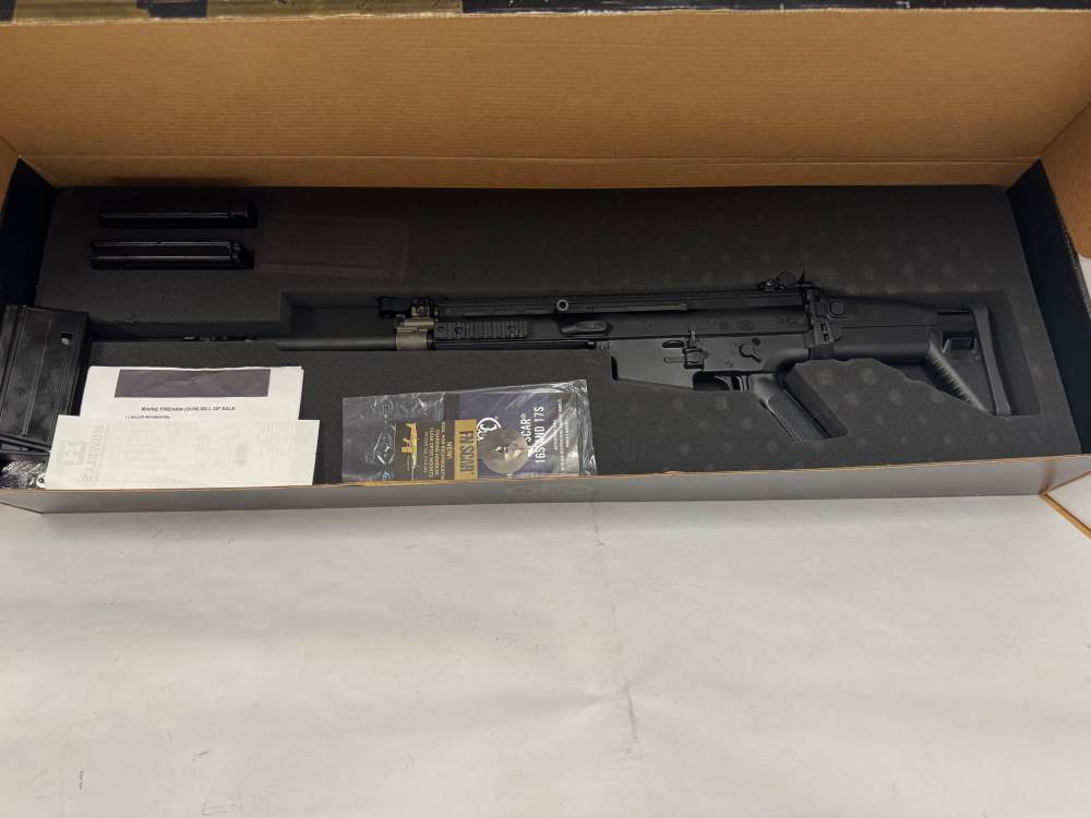 FNH SCAR 17S 7.62 W/ Extra Magazines-img-0