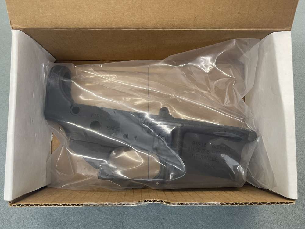 RARE-Knight's Knights Armament Co. SR-15 Lower SR15 5.56 AR-15 $Super Deal$-img-1