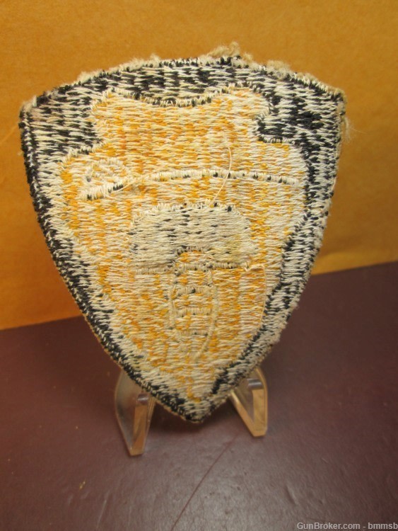 U.S. WW 2, 64th. Calvary Division Unit patch-img-1