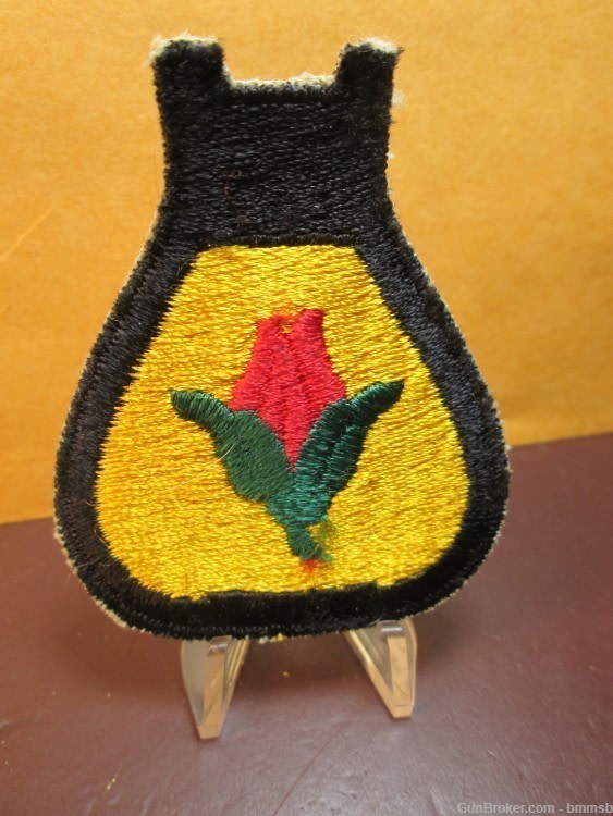 U.S. WW 2, 24th. Calvary Division Unit patch-img-0