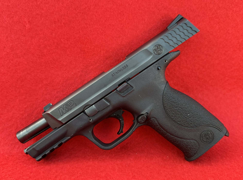 Smith & Wesson M&P9 9mm Luger Semi-Auto Pistol 4.25” 17+1 3 Mags S&W M&P-img-10