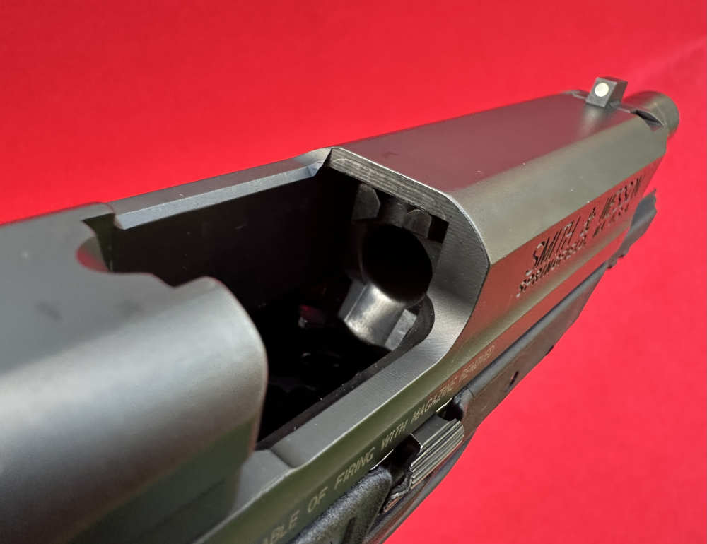 Smith & Wesson M&P9 9mm Luger Semi-Auto Pistol 4.25” 17+1 3 Mags S&W M&P-img-12