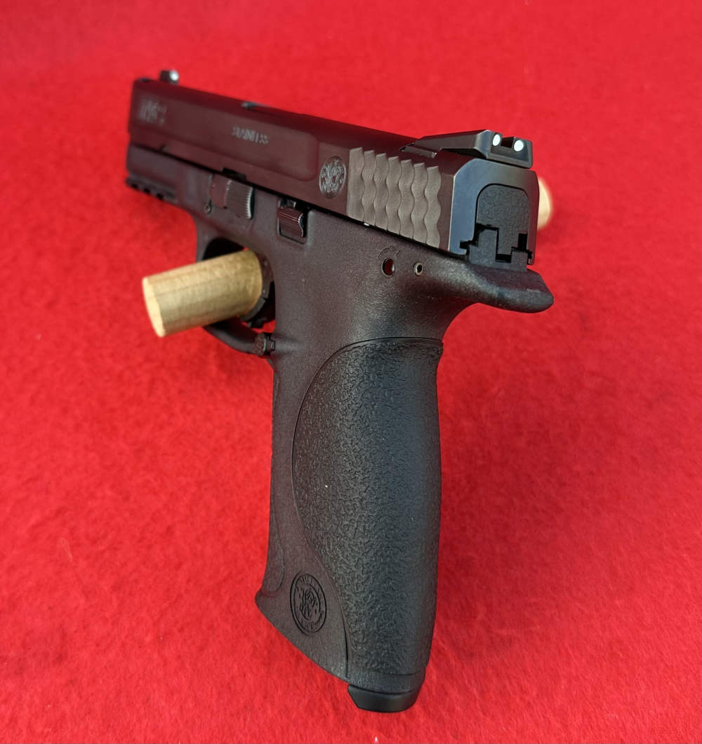 Smith & Wesson M&P9 9mm Luger Semi-Auto Pistol 4.25” 17+1 3 Mags S&W M&P-img-3