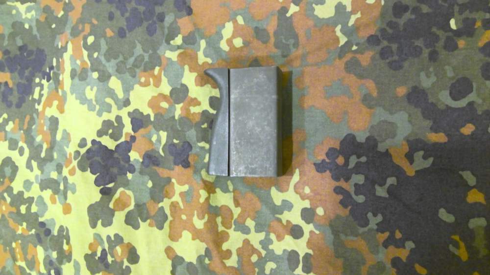 M11/9 STEN Magwell with grip - STEN Mag Conversion-img-1