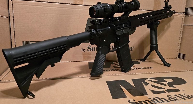 Smith Wesson AR 15 Rifle -img-15