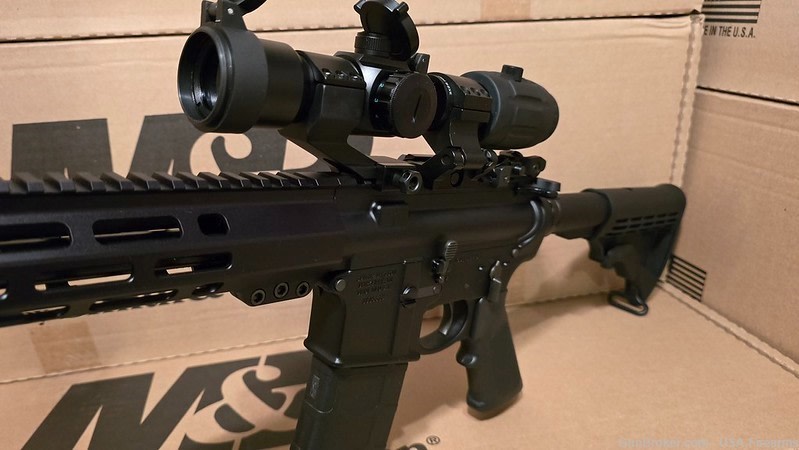 Smith Wesson AR 15 Rifle -img-5