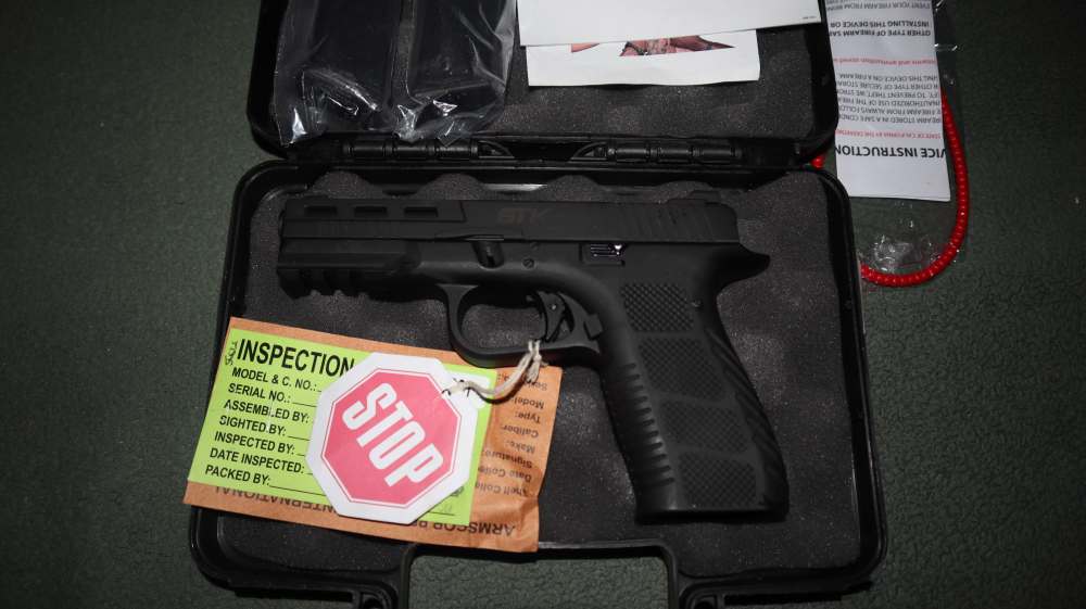 Armscor Rock Island Armory STK100-img-2