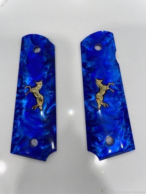 COLT 1911 ROYAL BLUE AND GOLD ACRYLIC GRIPS-img-0