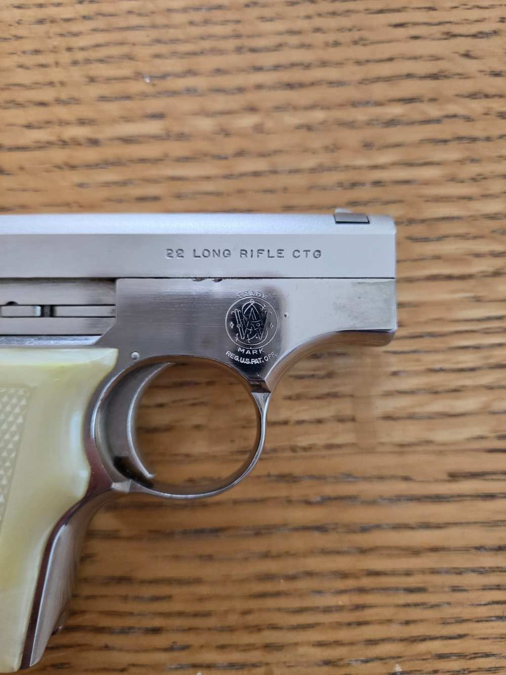 Smith and Wesson Model 61-2 Escort-img-4