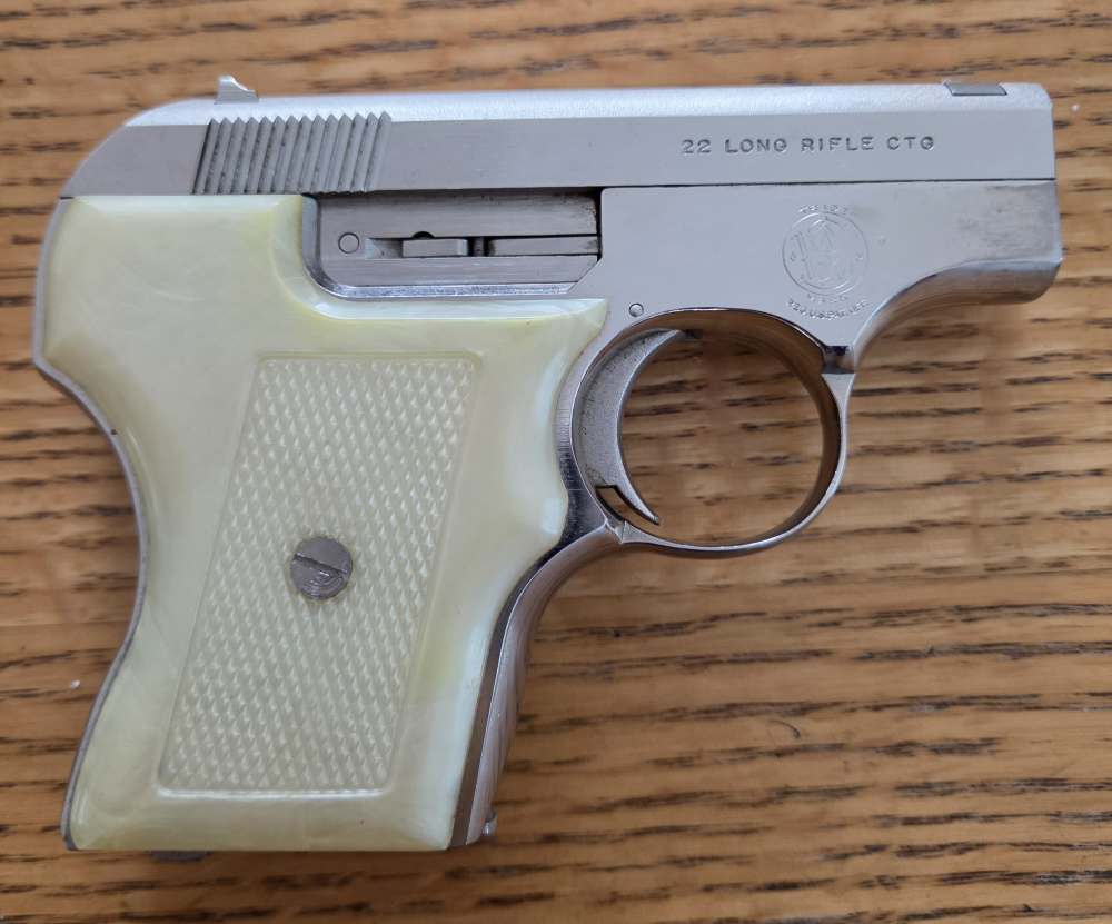Smith and Wesson Model 61-2 Escort-img-1