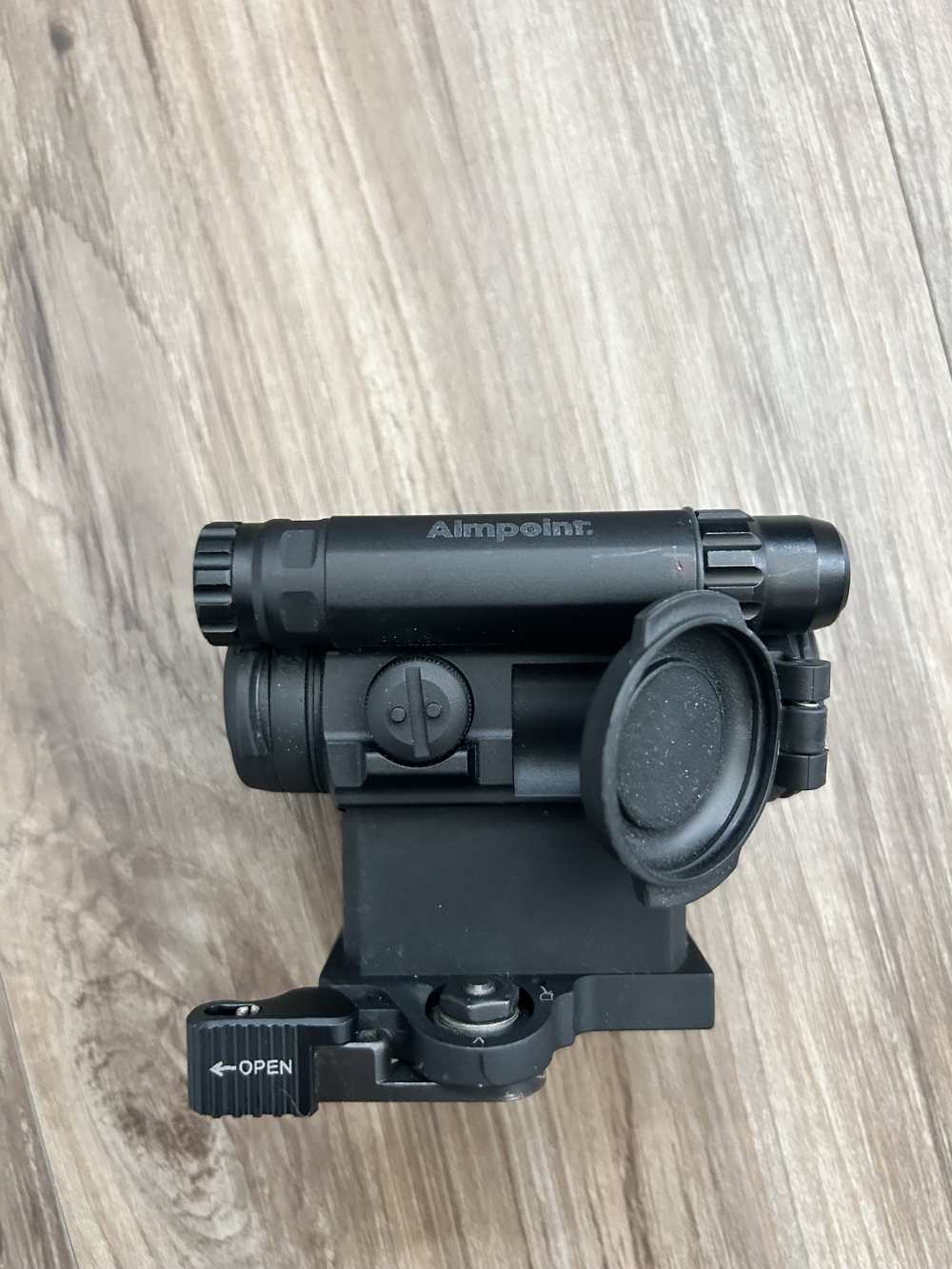 COMP M5 RED DOT REFLEX SIGHT WITH LARUE MOUNT-img-1