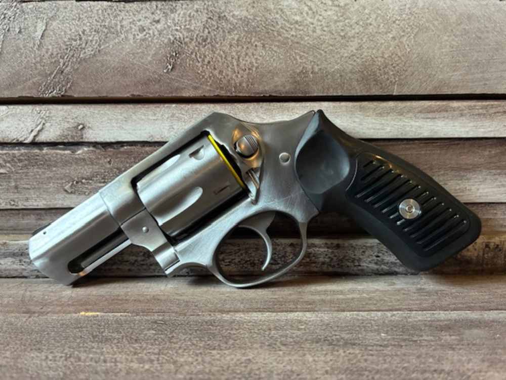 NIB RUGER SP101 357MAG 2-1/4 SS FS DAO 5720 RUBBER 357 Magnum | 38 SPL-img-8
