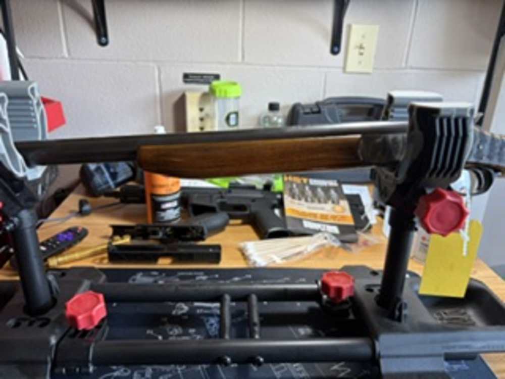 H&R SINGLE SHOT 12GA BEAUTIFUL CONDITION-img-12